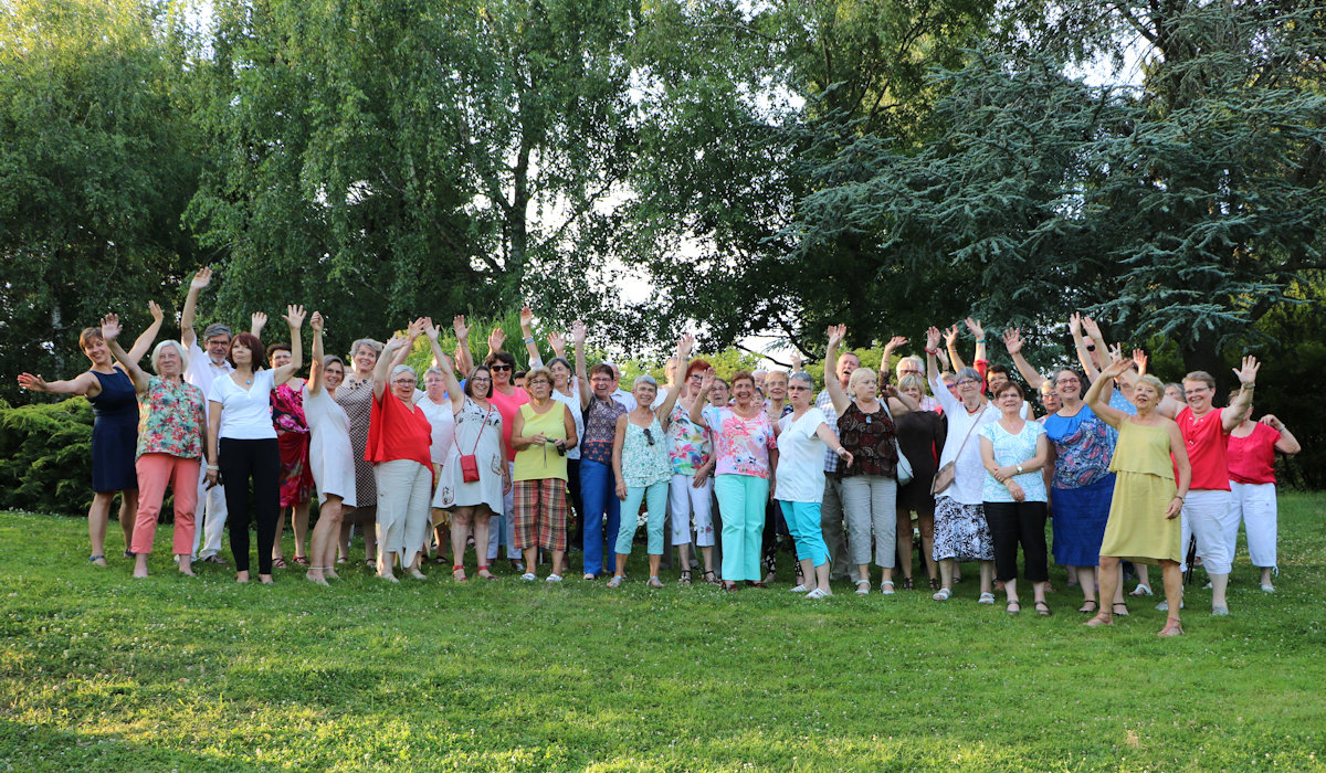 2017-06 Groupe au parc Pouille 